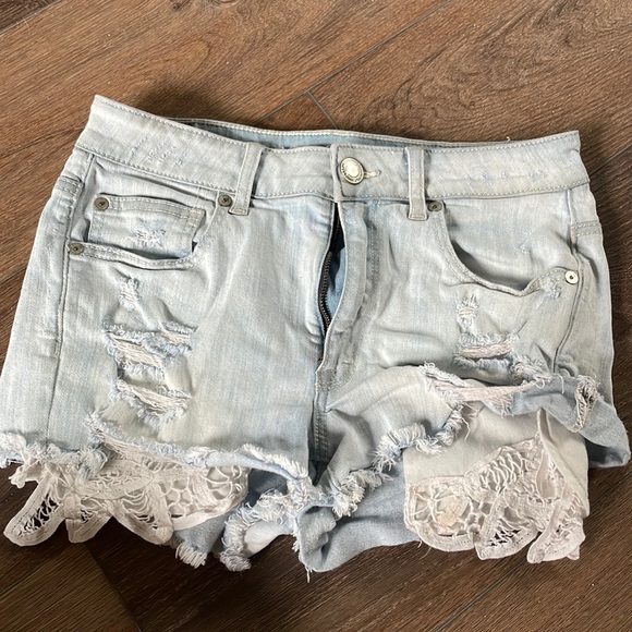 American Eagle Jean Shorts - Picture 1 of 2